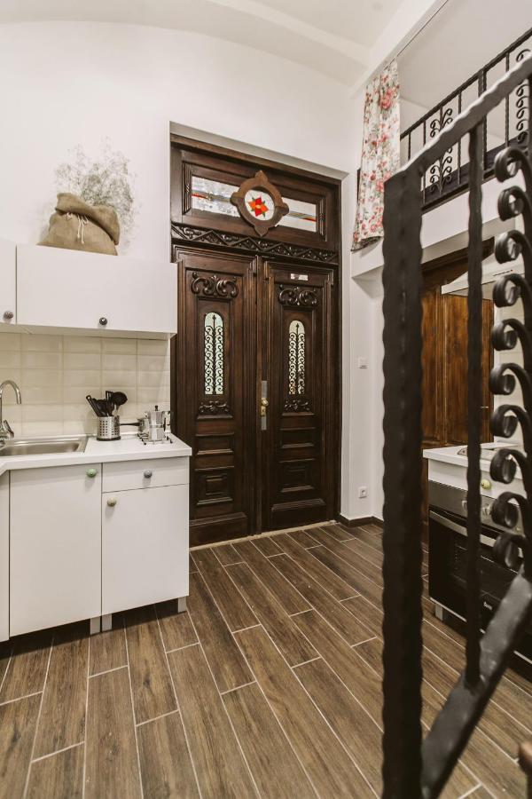 The Chapel - History, Tradition, Luxury Budapest Extérieur photo