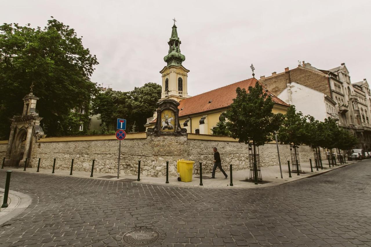 The Chapel - History, Tradition, Luxury Budapest Extérieur photo