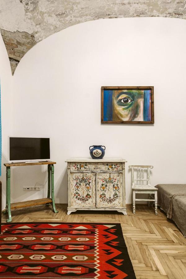 The Chapel - History, Tradition, Luxury Budapest Extérieur photo
